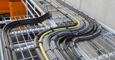 разделить силовые и слаботочные кабели